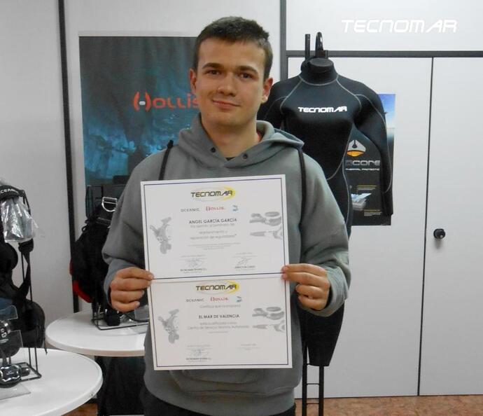 alumno internship buceo valencia