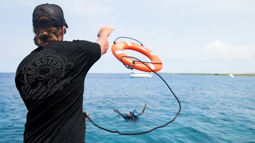 curso buceo salvamento y rescate