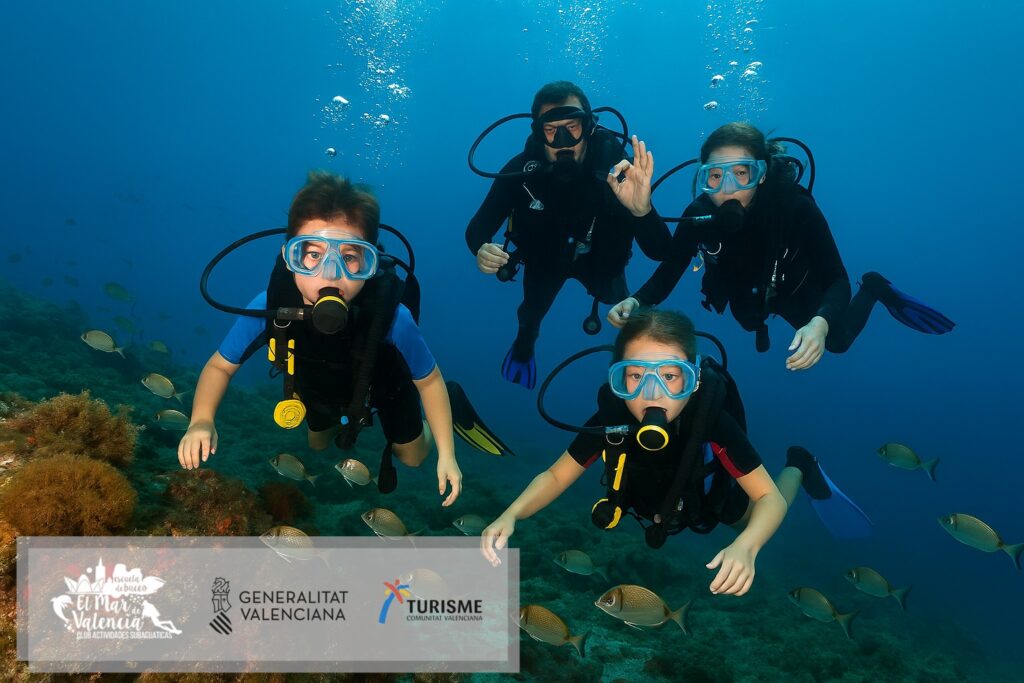 Buceo-sostenible-en-Valencia-protege-el-oceano-mientras-disfrutas-